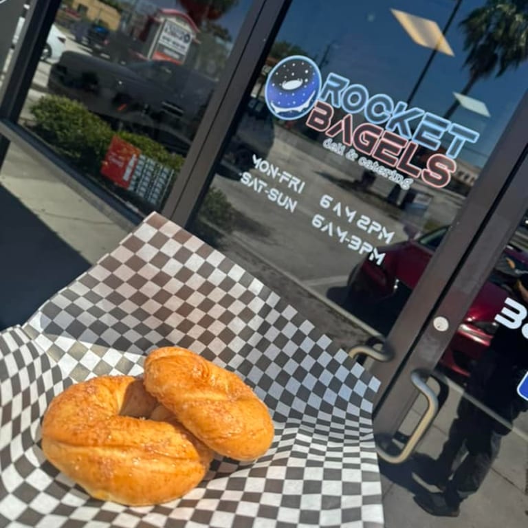 Welcome to Rocket Bagels Deli & Catering!